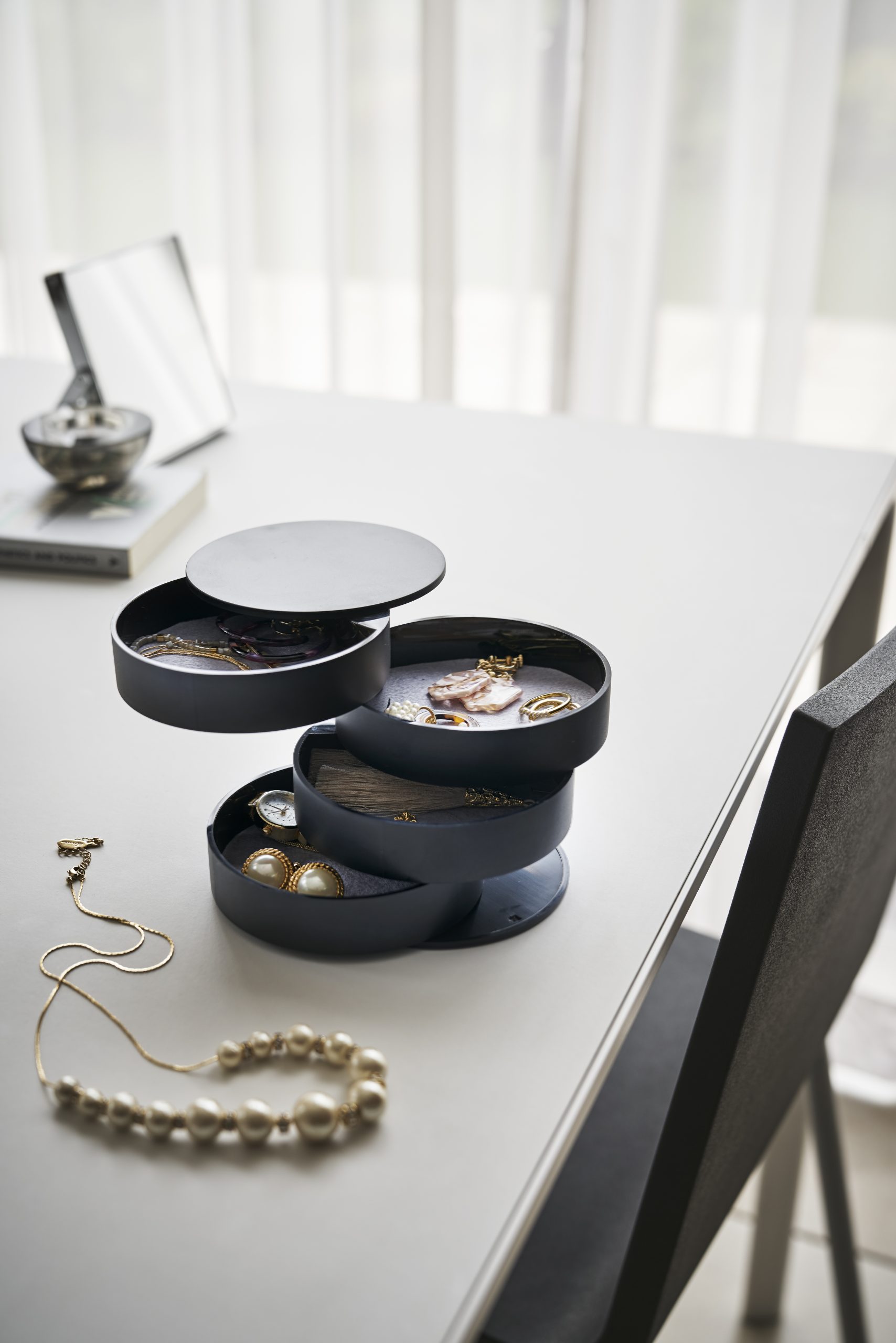 Rangement 4 tiroirs noir, Yamazaki®-3 Rangement 4 tiroirs noir, Yamazaki®-3